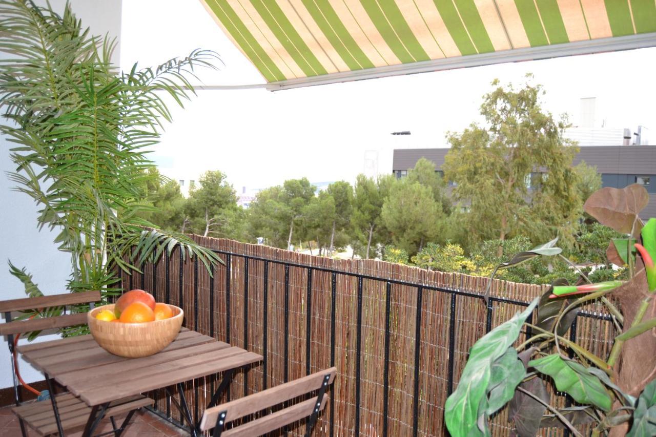 Ferienwohnung Santa Rosa, Balcon De Barcelona Esplugues de Llobregat Exterior foto